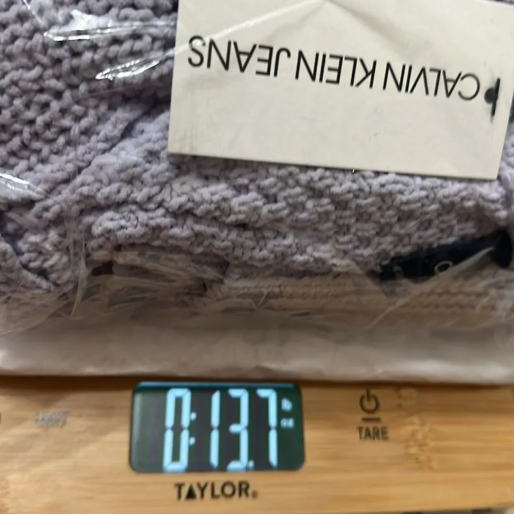 NWT CALVIN KLEIN JEANS MINIMALIST LAVENDER CHUNKY KNIT V NECK PULLOVER SWEATER L